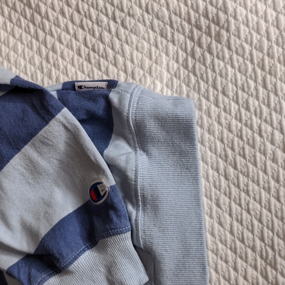 CHAMPION Cropped Oversized Sweater - Picture 6 of 13